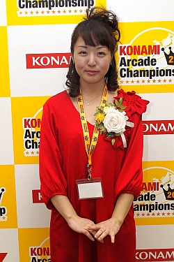 画像ギャラリー No.041のサムネイル画像 / KONAMIのアーケードタイトルチャンピオンが六本木に集結。「KONAMI Arcade Championship 2012 グランドフィナーレ〜授賞祝賀会〜」レポート