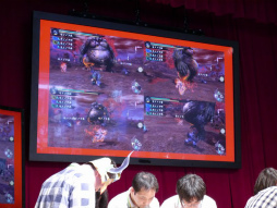 画像ギャラリー No.042のサムネイル画像 / ベルサール秋葉原に「SOUL SACRIFICE」の新ボスが登場。PS Vitaの“共闘ゲーム”が集結した「共闘学園 開校式」をレポート