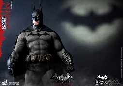 画像ギャラリー No.002のサムネイル画像 / 「バットマン:アーカム・シティ」版バットマンが1/6スケールフィギュアで登場