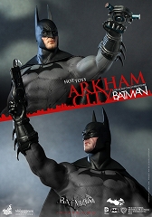 画像ギャラリー No.005のサムネイル画像 / 「バットマン:アーカム・シティ」版バットマンが1/6スケールフィギュアで登場