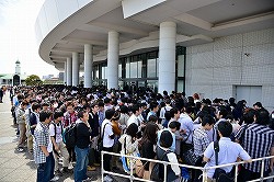 画像ギャラリー No.001のサムネイル画像 / 総勢11名のキャストによる「BLAZBLUE」史上最大のお祭り騒ぎ「ぶるらじH（はいぱー） in パシフィコ横浜 あーくふぇすだよ！公開録音すぺしゃる!!」の模様をレポート