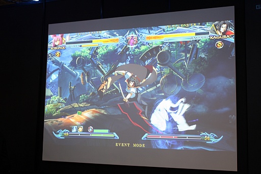 画像ギャラリー No.005のサムネイル画像 / ［JAEPO2014］キャラクター追加を含む大型バージョンアップが発表された「BLAZBLUE CHRONOPHANTASMA」のステージイベントをレポート