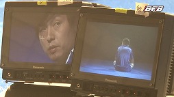 画像ギャラリー No.007のサムネイル画像 / 「バーコードフットボーラー」,遠藤保仁選手のCMメイキング映像などを公開