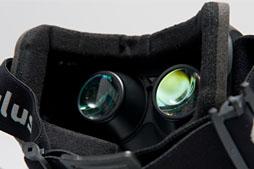 画像ギャラリー No.026のサムネイル画像 / 仮想現実HMD「Oculus Rift」の開発者向けキットを入手したのでさっそく使ってみた。これがゲームの未来か?