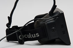 画像ギャラリー No.056のサムネイル画像 / 仮想現実HMD「Oculus Rift」の開発者向けキットを入手したのでさっそく使ってみた。これがゲームの未来か?