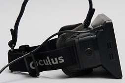 画像ギャラリー No.057のサムネイル画像 / 仮想現実HMD「Oculus Rift」の開発者向けキットを入手したのでさっそく使ってみた。これがゲームの未来か?
