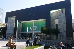 画像ギャラリー No.001のサムネイル画像 / FacebookとOculus VRが目指す「10億人のVRユーザー時代」とは。Oculus VR副社長，ヒューゴ・バラ氏合同インタビュー