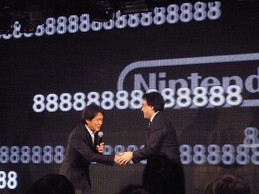 画像ギャラリー No.045のサムネイル画像 / 任天堂が“特別協賛”。岩田社長も登壇した「ニコニコ超会議2」発表会レポート。併催イベント,チケット販売,ツアーなど数多くの情報が明らかに