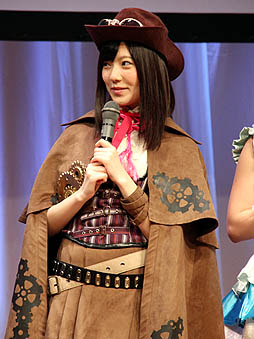 画像ギャラリー No.015のサムネイル画像 / AKB48のメンバーがゲーム中の衣装をまとって登場。GREE「AKB48の野望」が発表された,コーエーテクモゲームス「新作ソーシャルゲーム 完成発表会」レポート