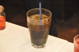 画像ギャラリー No.072のサムネイル画像 / カプコン30周年を記念して「CAPCOM BAR」のグランドメニューが大幅リニューアル。一新されたメニューや店内の模様をフォトレポートでお届け