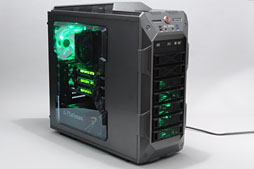 画像ギャラリー No.027のサムネイル画像 / 「GeForce GTX TITAN」レビュー。999ドルの超巨大GPUは速いのか?
