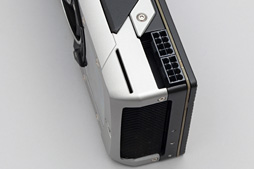 画像ギャラリー No.014のサムネイル画像 / 「GeForce GTX TITAN Z」レビュー。史上最も高価な“2999ドルのGeForce”はどれだけ速い?