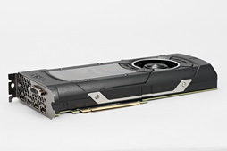 画像ギャラリー No.017のサムネイル画像 / 「GeForce GTX TITAN X」レビュー。3072基のシェーダプロセッサを集積した999ドルの新型フラグシップは,文句なしに速い