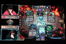 画像ギャラリー No.005のサムネイル画像 / 「Hearthstone」Japan Majorの決勝トーナメントが東京都内で開催。新環境で迎えた初の国際大会ではコントロールデッキ同士による名勝負が続出