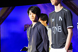 画像ギャラリー No.007のサムネイル画像 / 「Hearthstone Chapmpionship Tour 2018 Tokyo Tour Stop」は，日本人プレイヤーのhinaya選手が優勝。世界選手権に向けて前進