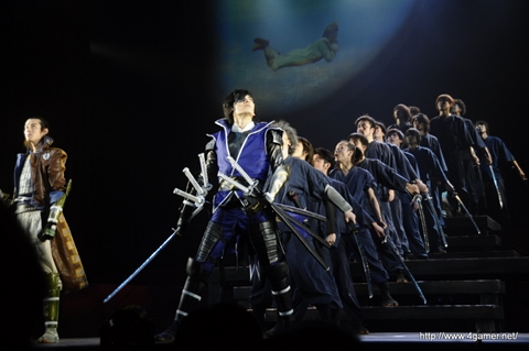 画像ギャラリー No.022のサムネイル画像 / 舞台「戦国BASARA3 宴」は,松永久秀,風魔小太郎,今川義元らが加わり,武将18人による“饗宴”に――東京公演ゲネプロのレポートを掲載