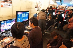 画像ギャラリー No.011のサムネイル画像 / 「DEAD OR ALIVE 5 Ultimate」Official Tournament 2013-2014東京予選レポート。AC版やマリー・ローズ参戦の理由など,早矢仕Pに聞いてみた