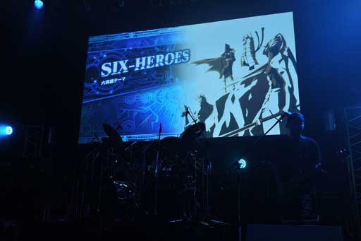 画像ギャラリー No.009のサムネイル画像 / 半裸＆赤マフラーの変態忍者も出没した「GUILTY GEAR×BLAZBLUE MUSIC LIVE 2014」をレポート。石渡太輔氏＆Hashimoto氏のインタビューも掲載