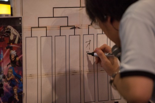 画像ギャラリー No.003のサムネイル画像 / 平成枠の出場権をかけ,若手プレイヤーも集結した「あーくれぼ2014」予選。「GUILTY GEAR Xrd」部門フォトレポート(五井・秋葉原・新宿編)