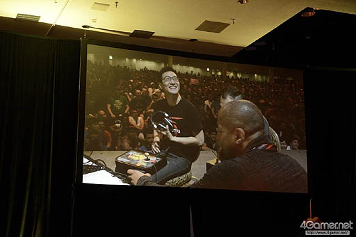 画像ギャラリー No.130のサムネイル画像 / ［EVO2015］ももち選手の「ウルIV」部門優勝をもって大会全日程が終了。「GGXrd」を小川選手が制し，「UMvC3」でも日本勢が善戦したEVO最終日まとめ