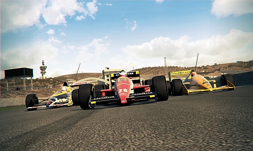 画像ギャラリー No.024のサムネイル画像 / 【PR】待望のシリーズ最新作「F1 2013」がついに登場。F1の歴史に輝かしい記録を残したドライバーやF1マシンと激しいバトルを繰り広げるのだ