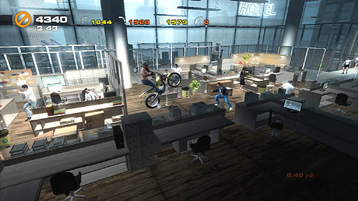 画像ギャラリー No.005のサムネイル画像 / とんでもないコースをモトバイクで走り抜ける,「Urban Trial Freestyle」のインプレッションをお届け