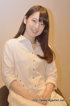 画像ギャラリー No.015のサムネイル画像 / 内田真礼さんにインタビュー。ボイスを担当する「モンスターハンターエクスプロア」のエリザや得意武器,最近ハマっていることを聞いてきた