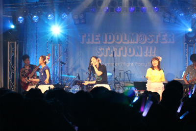 画像ギャラリー No.026のサムネイル画像 / 「THE IDOLM@STER STATION!!! Summer Night Party!!!」の模様をレポート。公開録音は,待望のセカンドライブだった!