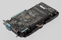画像ギャラリー No.005のサムネイル画像 / ASUSのRadeon R9 280X&270Xカスタムモデルを試す。オリジナル基板とクロックアップ設定にはどれだけの価値があるか
