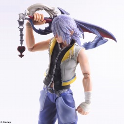 画像ギャラリー No.005のサムネイル画像 / ソラのハロウィンタウンバージョンとリクがPLAY ARTS改で登場。予約受付を開始