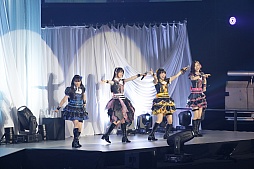 画像ギャラリー No.007のサムネイル画像 / シークレットゲストも登場したアイマス9周年ライブ,「THE IDOLM@STER 9th ANNIVERSARY WE ARE M@STERPIECE!!」東京公演をレポート