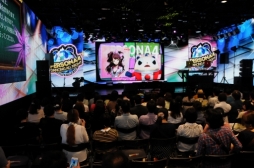 画像ギャラリー No.006のサムネイル画像 / 「ペルソナ4 ダンシング・オールナイト」発売直前ニコニコ生放送をレポート。シークレットゲストに生ライブ,新発表とサプライズだらけ