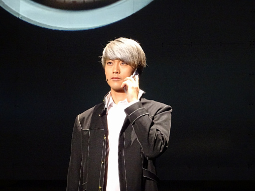 画像ギャラリー No.011のサムネイル画像 / 舞台「ペルソナ4 ジ･アルティマックス ウルトラスープレックスホールド」のゲネプロをレポート。迫力の3D演出による新たな舞台のスタイルを体感