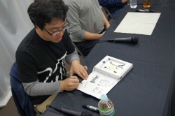 画像ギャラリー No.012のサムネイル画像 / コスプレイヤーの激写イベントと開発者サイン会にファンが集結。「カデンツァ フェルマータ アコルト:フォルテシモ」発売記念イベントレポート