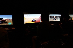 画像ギャラリー No.037のサムネイル画像 / ユービーアイソフトがイベント「UBIDAY2015」を開催。「ファークライ プライマル」の国内発売決定の発表や,各タイトルのプレゼンが行われたステージイベントをレポート