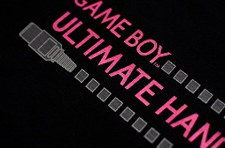画像ギャラリー No.020のサムネイル画像 / 「ファミコンリミックス」のTシャツ,本日22:00より発売開始
