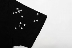 画像ギャラリー No.028のサムネイル画像 / 「ファミコンリミックス」のTシャツ,本日22:00より発売開始