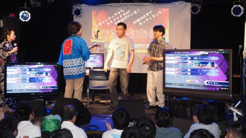 画像ギャラリー No.018のサムネイル画像 / シューティングゲーム開発者達のぶっちゃけトークに会場は大盛り上がり。声優陣やトップスコアラーも駆けつけた，「カラドリウス祭り2014」レポート