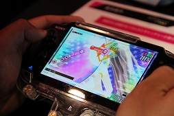 画像ギャラリー No.011のサムネイル画像 / 「IA/VT -COLORFUL-」のプレイアブルバージョンが「ニコニコ超会議2015」に出展。シンプルかつメリハリのある操作感を体験してきた
