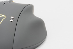 画像ギャラリー No.014のサムネイル画像 / Mionix「NAOS QG」ファーストインプレッション。生体センサー搭載マウスの見た目と握りやすさをまずはチェックする
