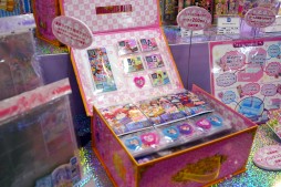 画像ギャラリー No.011のサムネイル画像 / 新展開を迎える「プリパラ」や「僕のヒーローアカデミア」のカードゲームなど,キッズ向けアーケード機がお披露目。タカラトミーアーツ商談会レポート