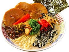 「白猫プロジェクト」と「野郎ラーメン」がコラボ。秋葉原店，名古屋栄本店，海浜幕張店，川口店で，4月1日からコラボラーメンを販売