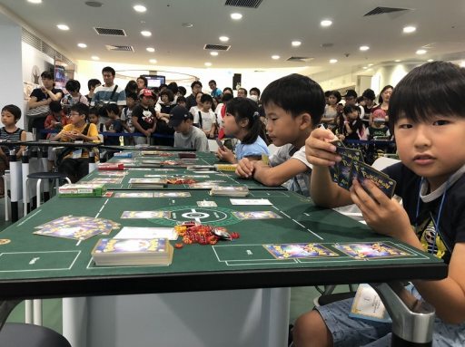 画像ギャラリー No.013のサムネイル画像 / 「ポケモンカードゲーム」,あばれる君が登場した「GXスタートデッキ」発売記念イベントのレポートを公開