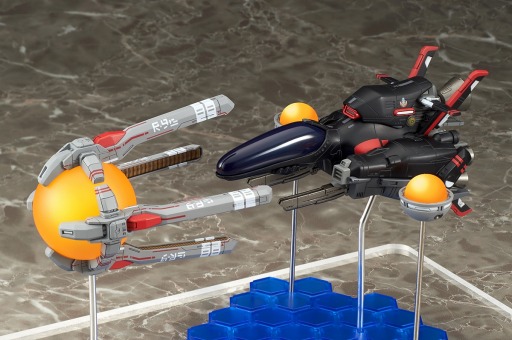 画像ギャラリー No.018のサムネイル画像 / 「シャイニング・レゾナンス」のキリカ&「R-TYPE」アロー・ヘッド のイベント限定版カラーフィギュア登場
