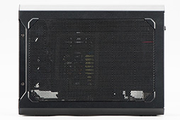 画像ギャラリー No.007のサムネイル画像 / GIGABYTE製外付けグラフィックボックス「AORUS GTX 1070 Gaming Box」レビュー。性能面では及第点だが動作するノートPCを選ぶ