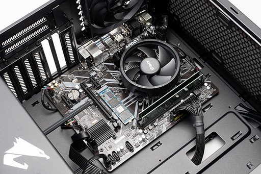 画像ギャラリー No.024のサムネイル画像 / 【PR】GIGABYTE製PCパーツで固めたゲームPC「AORUS GPC-01V」を試す。性能や使い勝手,拡張性も良好な1台だ