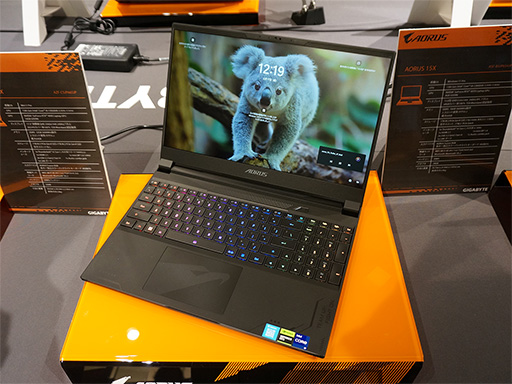 画像ギャラリー No.008のサムネイル画像 / RTX 40シリーズ搭載のGIGABYTE製ゲーマー向けノートPCが国内初披露。15インチ級の上位モデルなど今後発売予定の製品も登場