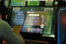 画像ギャラリー No.005のサムネイル画像 / アーケードTCG「BASEBALL HEROES 2014」のロケテストが本日開始。100人を超えるファンが集まった会場の模様を,新要素の概要と共にお届け