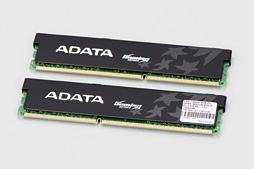 画像ギャラリー No.015のサムネイル画像 / 【PR】低負荷時にファン回転の止まるGTX 980カード「STRIX-GTX980-DC2OC-4GD5」を使って,超絶静かな小型ゲームPCを自作してみた