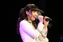 画像ギャラリー No.007のサムネイル画像 / 「ガラパゴス祭り 〜オメガクインテット＆フェアリーフェンサー エフ〜」が開催。「ガラパゴスRPG」の声優陣が繰り広げたトーク＆ライブの模様をレポート